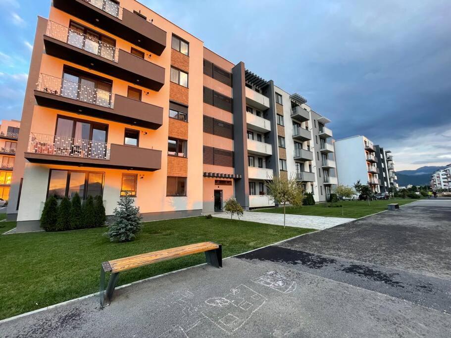 Apartment Minimalist Brasov
